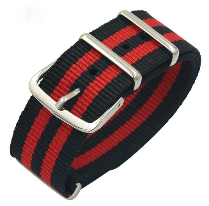 VOSTOK 20mm NATO Armband, Nylon, schwarz mit roten Streifen (NATO20-04)
